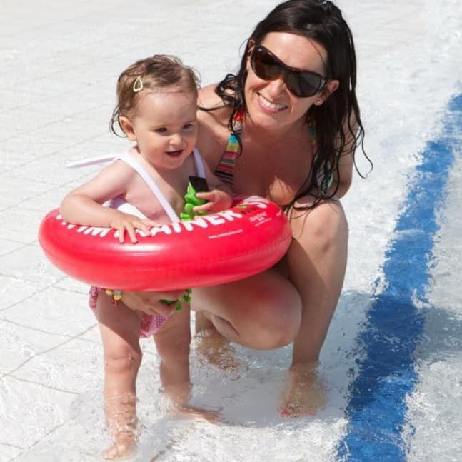 Надувной круг Swimtrainer Classic красный научит плавать ребенка с 3 месяцев 10110