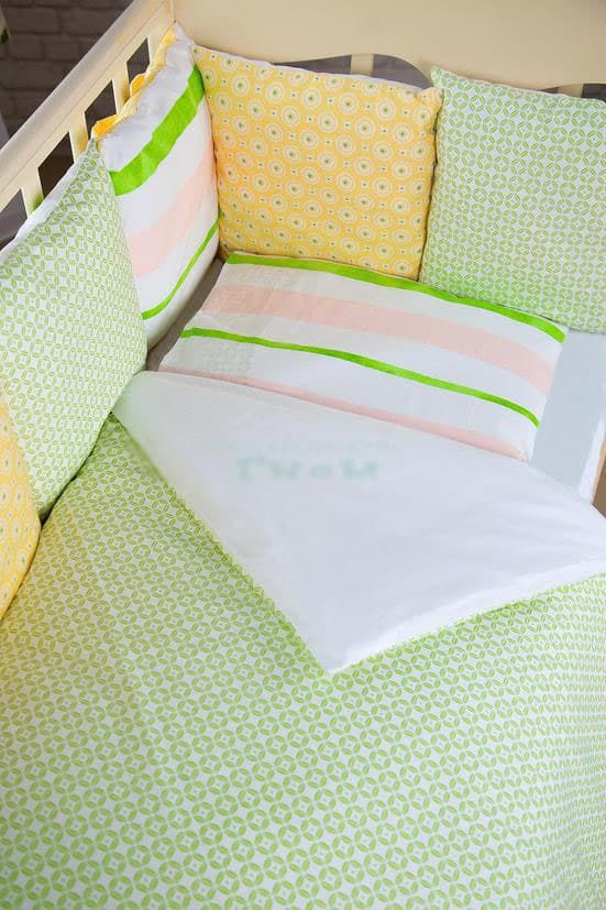 Комплект в кроватку ByTwinz ByTwinz с бортиками-подушками Амелия 6 предметов 