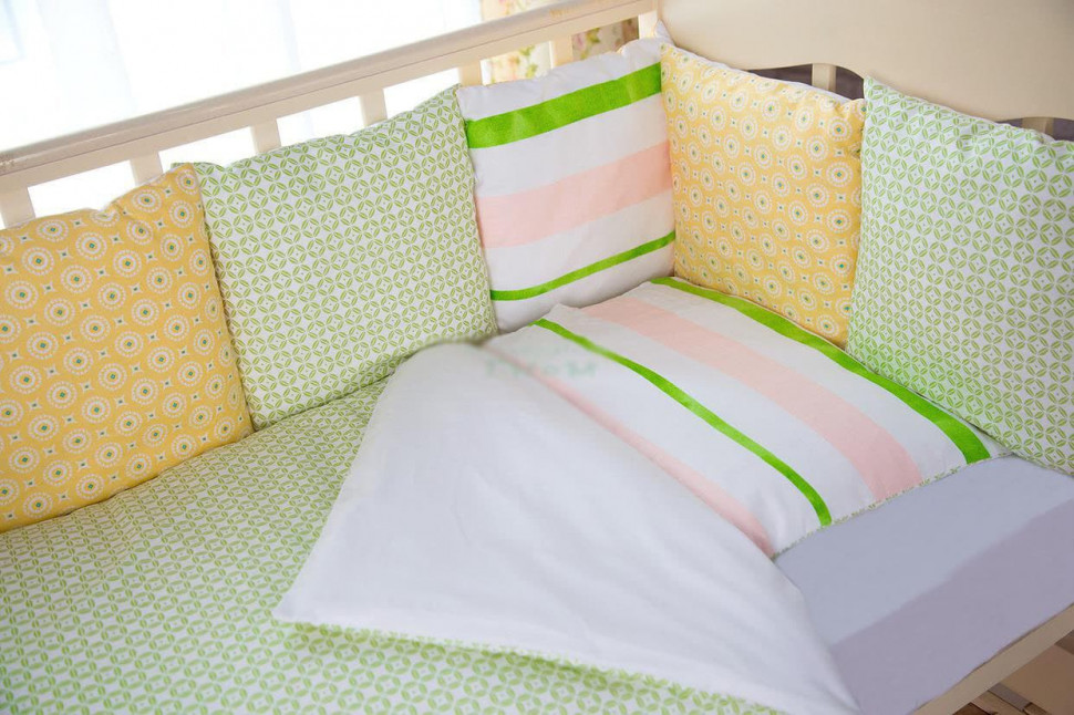 Комплект в кроватку ByTwinz с бортиками-подушками Амелия 6 предметов 