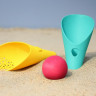 Set for sand and snow Quut Cuppi green and yellow scoops + pink ball

